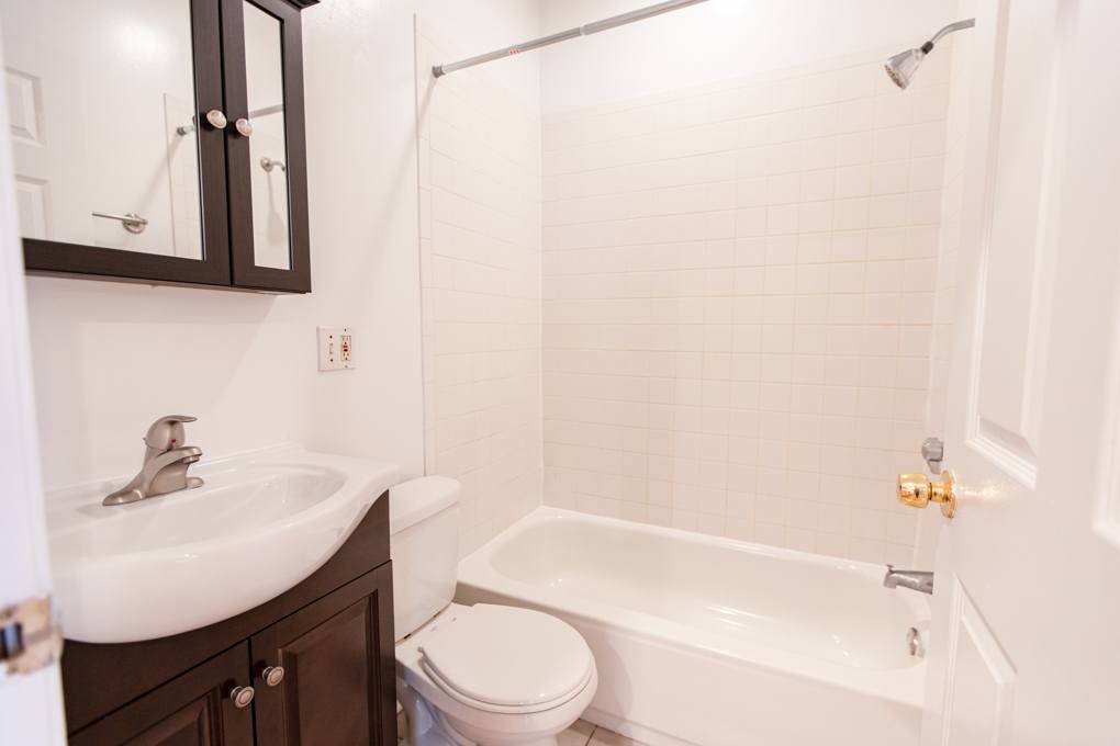 3236-38 N. Clifton Ave. 3236-38 N. Clifton Ave., Chicago, IL 60657